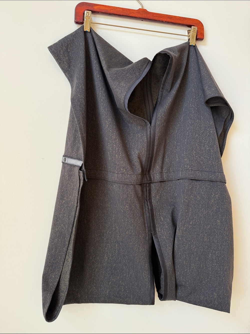 🌞 Lululemon infinity multi wear scarf heathered green